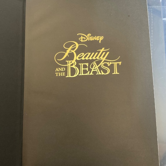 Disney Beauty and the Beast Journal NWT. - Picture 4 of 9